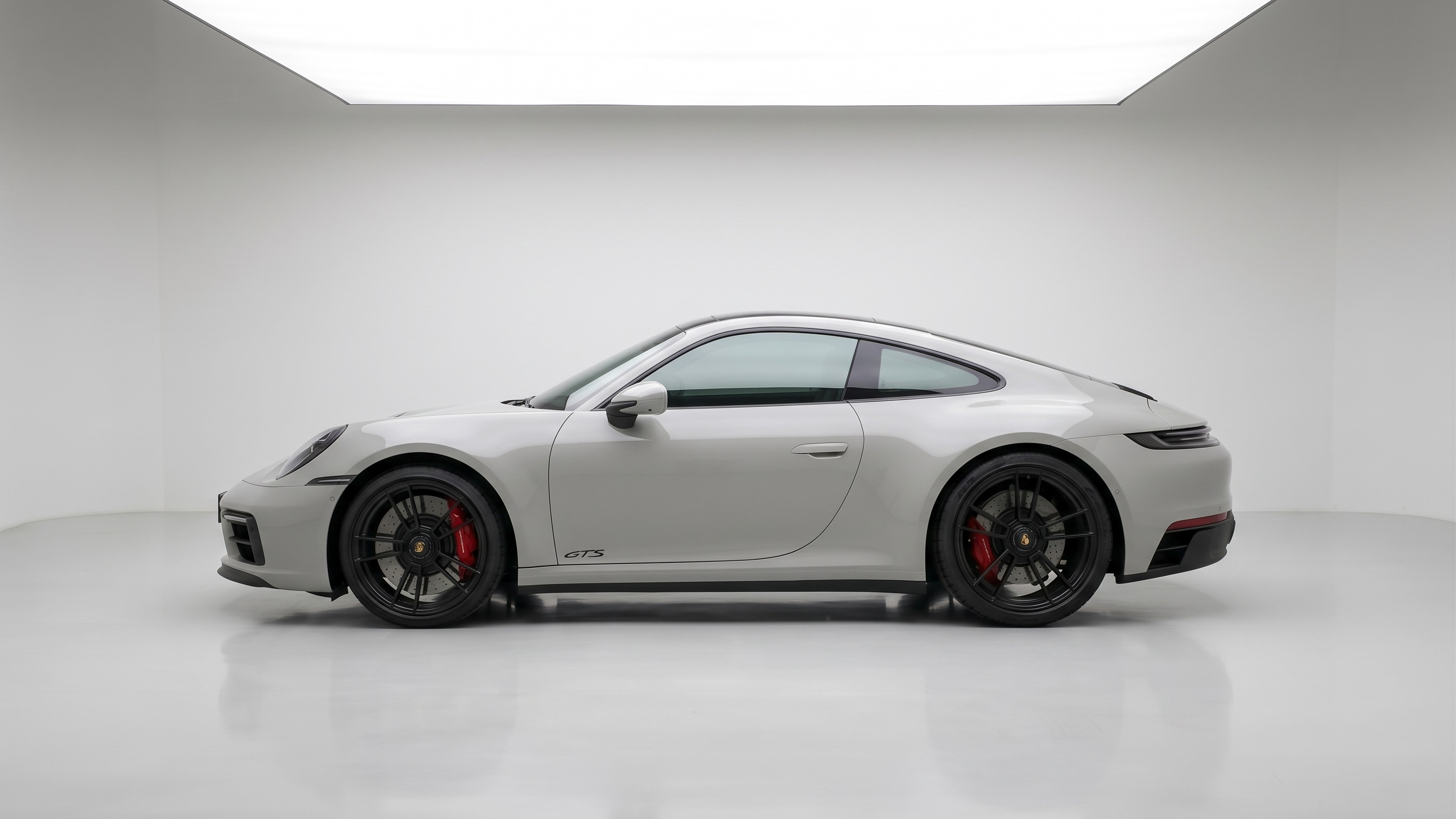 2022 911 카레라 4 GTS