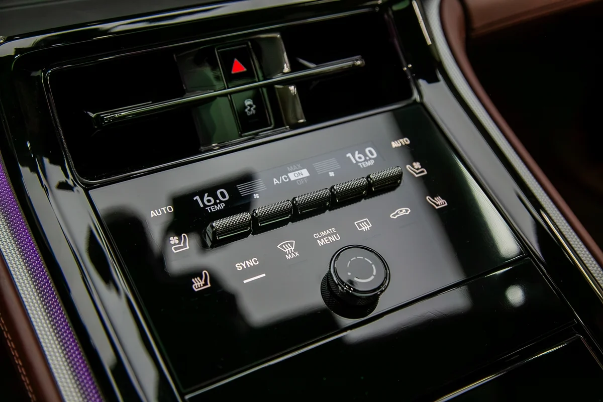 2025 파나메라 4 썸네일 22