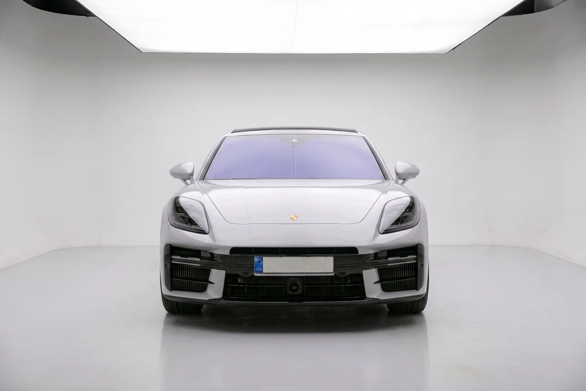 2025 파나메라 GTS 썸네일 2