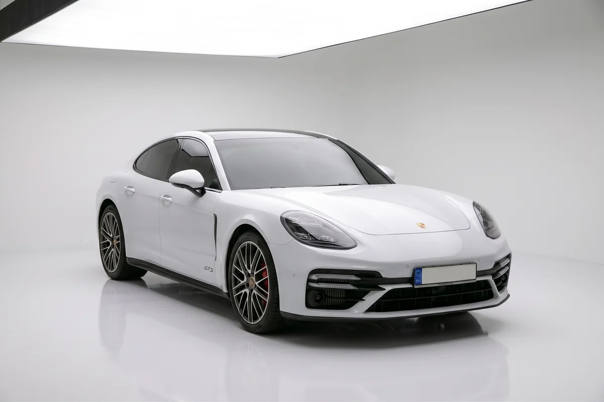 2022 파나메라 GTS 썸네일 8
