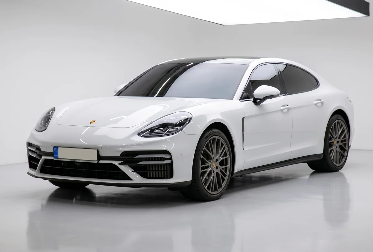 2022 파나메라 4 플래티넘 에디션 썸네일 3