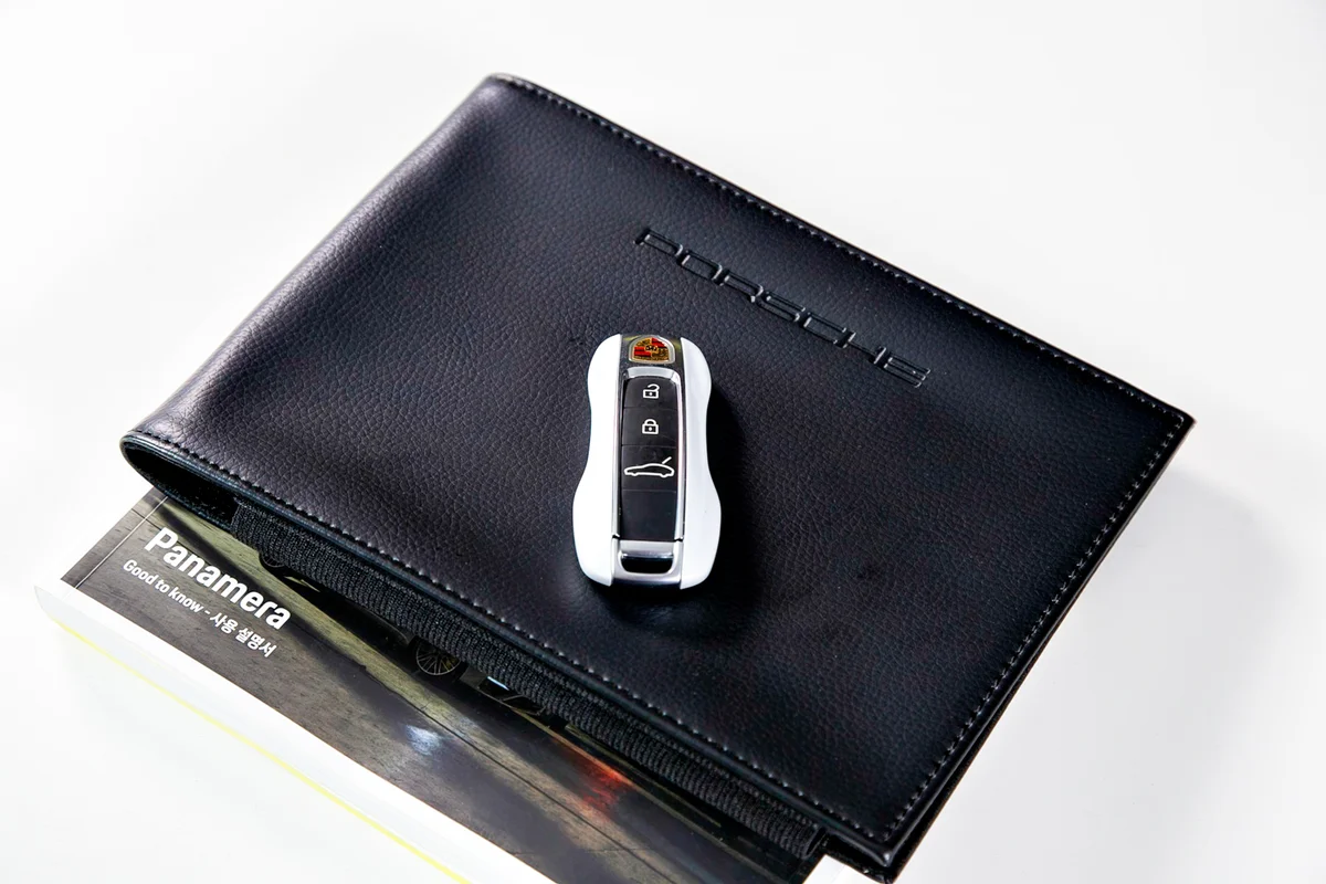 2022 파나메라 GTS 썸네일 30