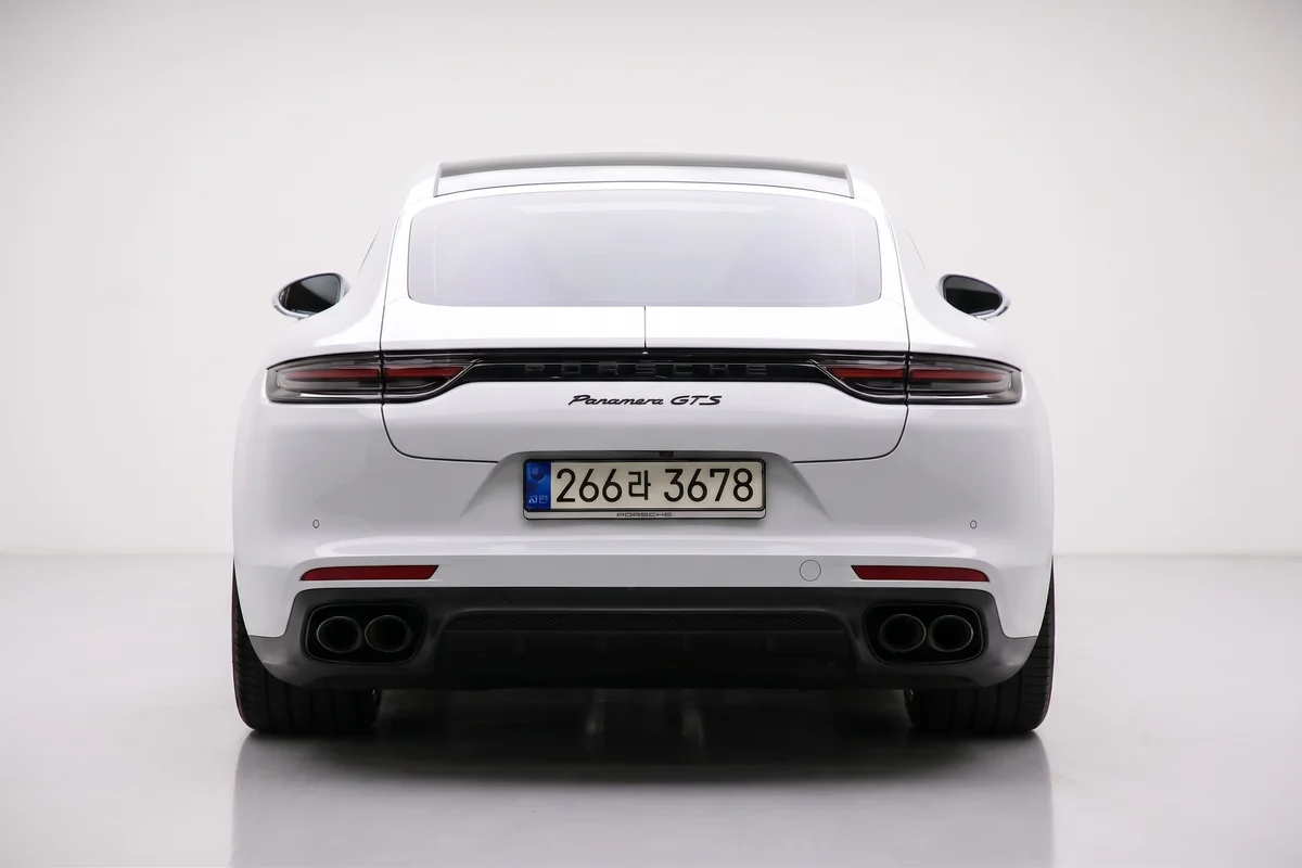 2022 파나메라 GTS 썸네일 5