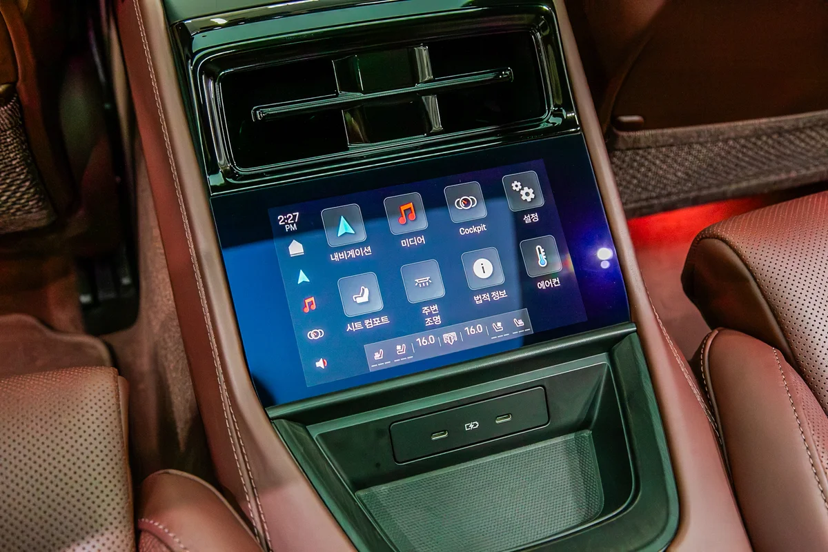 2025 파나메라 GTS 썸네일 22