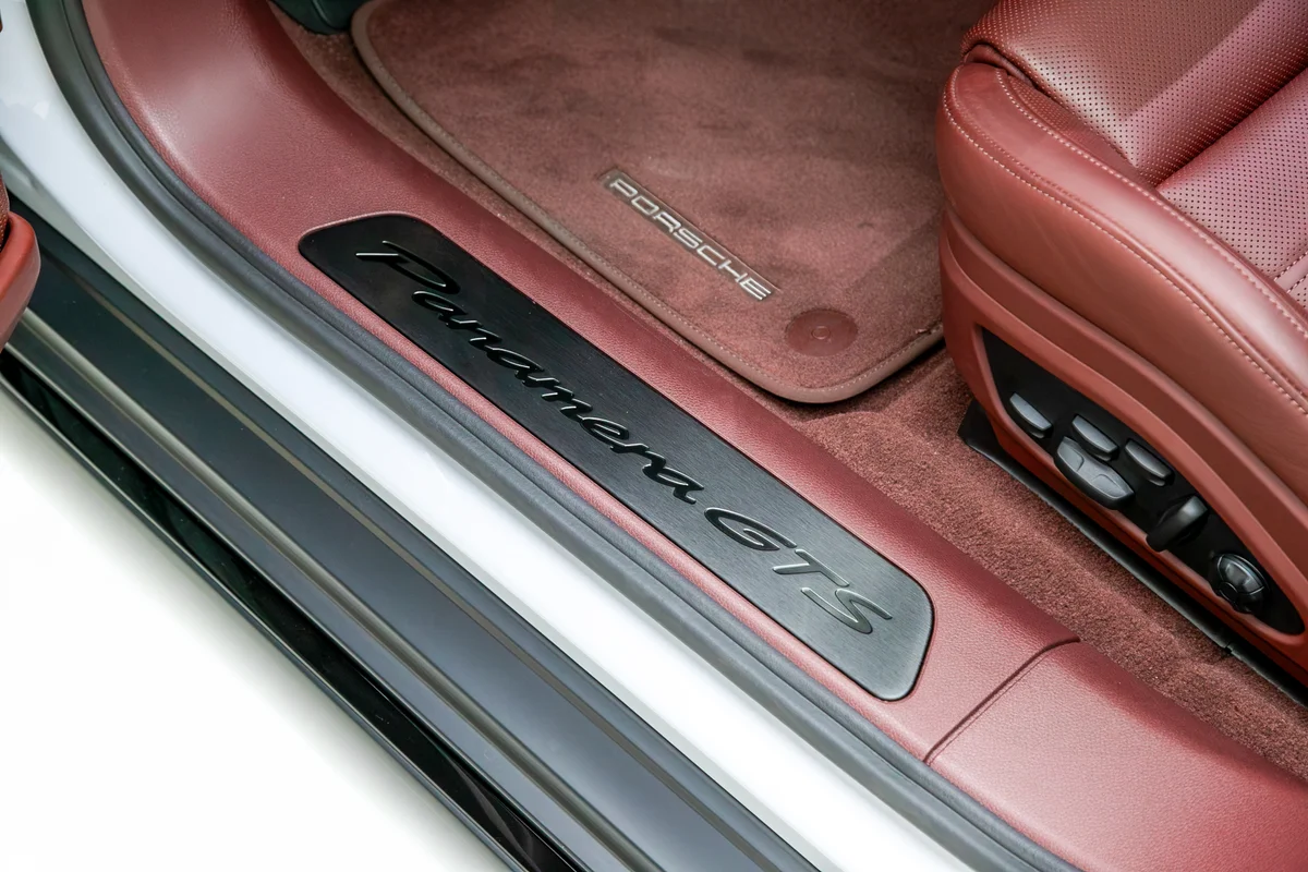 2025 파나메라 GTS 썸네일 27