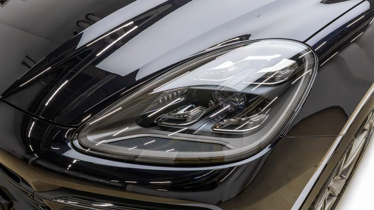 2021 카이엔 썸네일 10